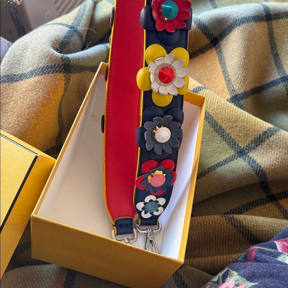 Fendi Flowerland Multicolor Bag Strap - Picture 6 of 6